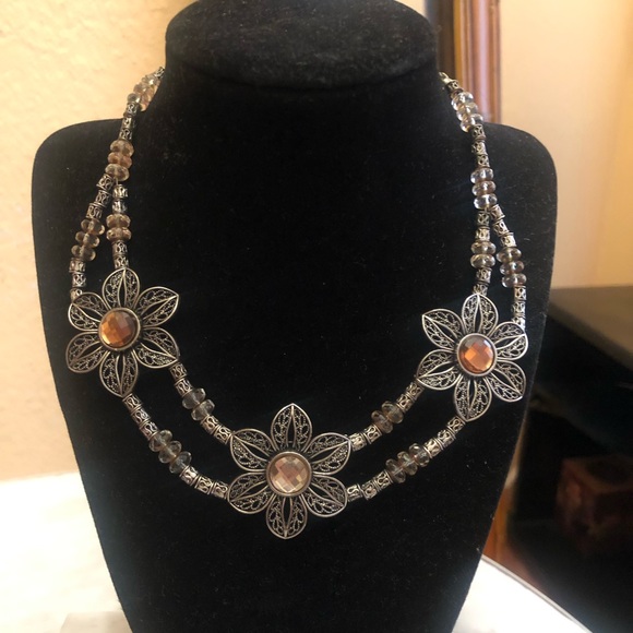 Jewelry - Beautiful Custom made Necklace/Choker.